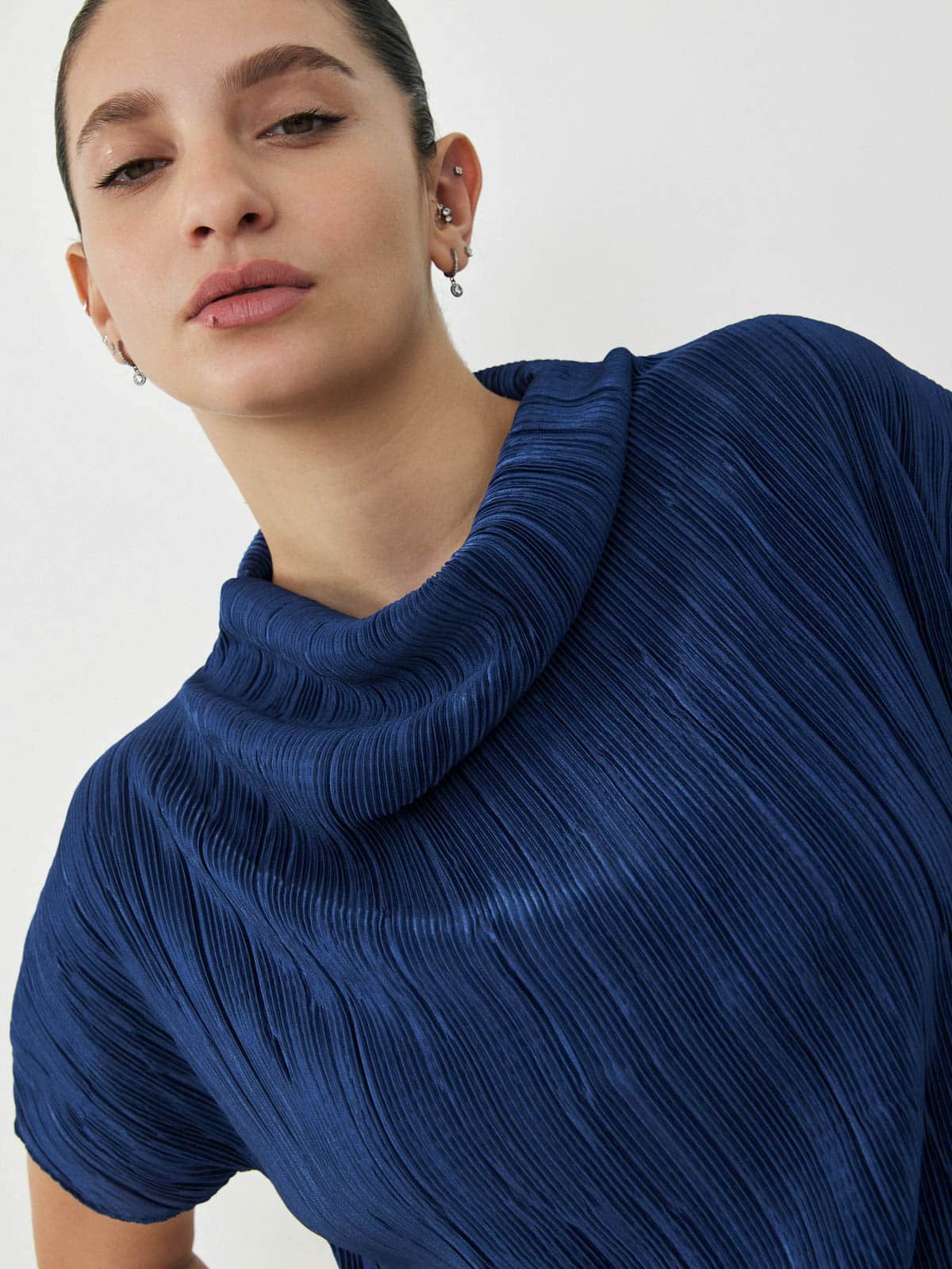 טי פליסה כחולה image 2