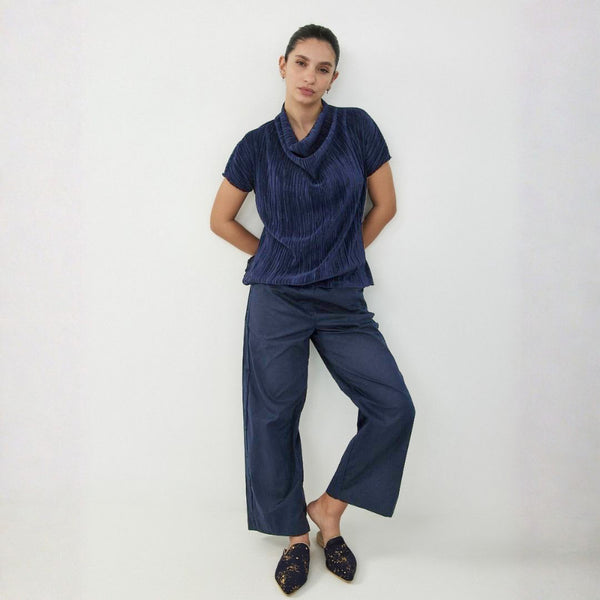 טי פליסה נייבי