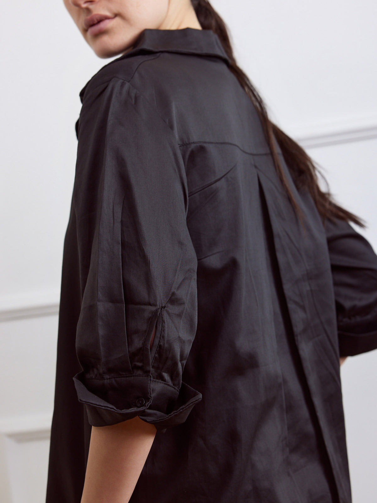 חולצת כפתורים שחורה-לאסט image 5