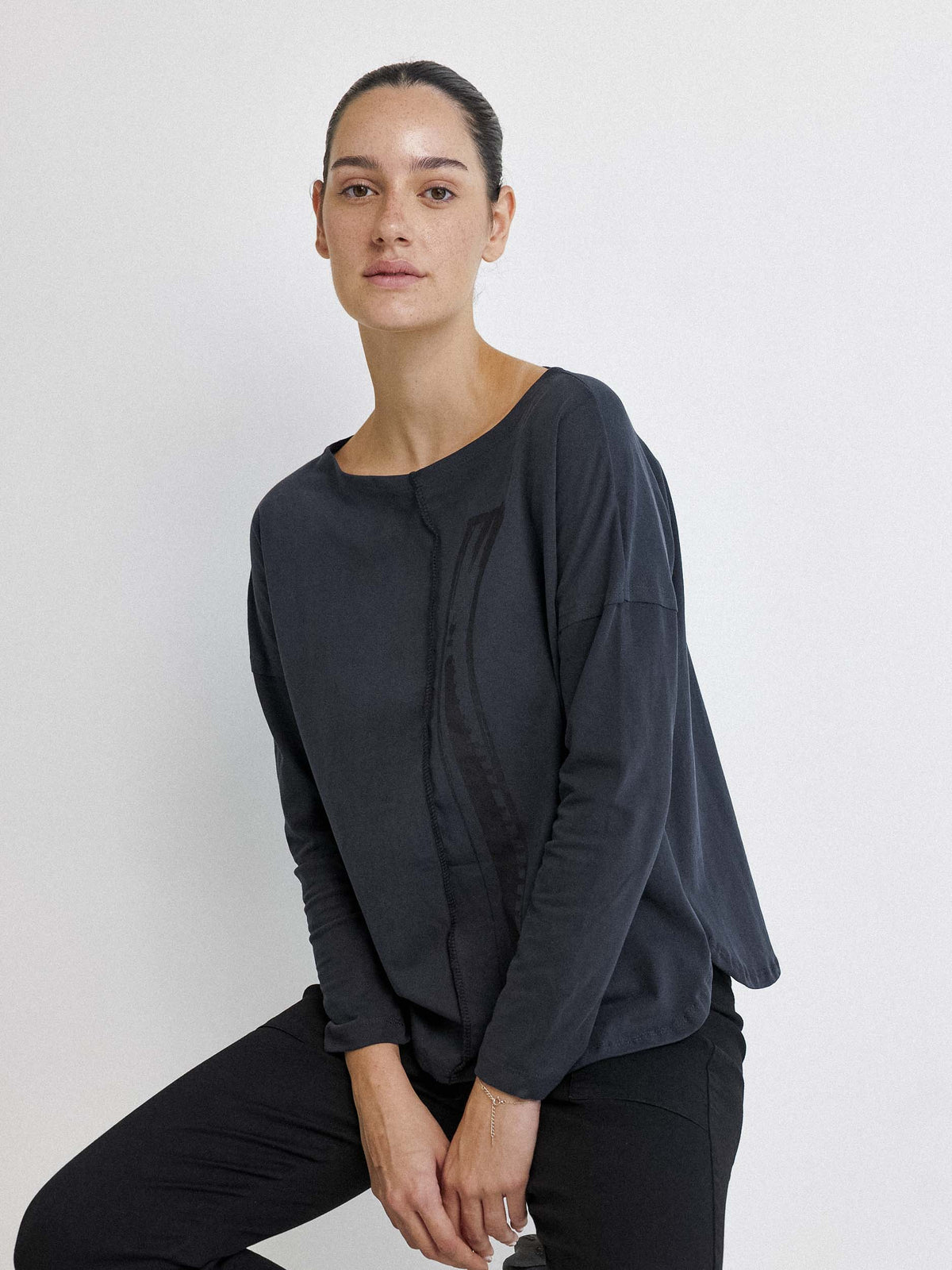 חולצת סירה שחור פחם image 2