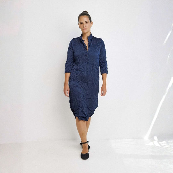 שמלת דיפ בלו