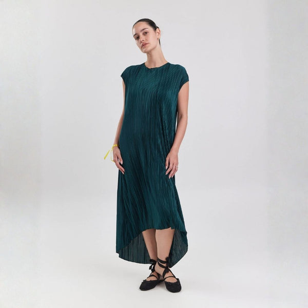 שמלת פליסה ירוק אמרלד