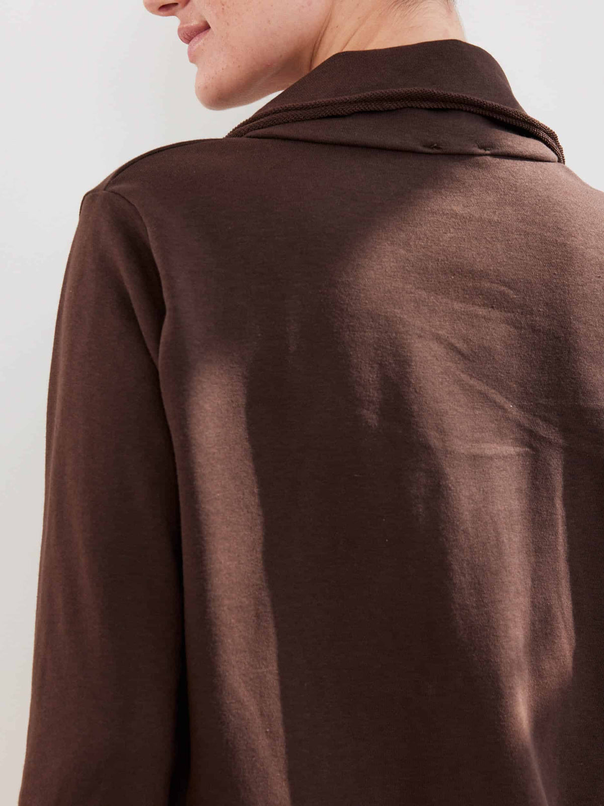 חולצת רוכסן חום שוקולד image 4